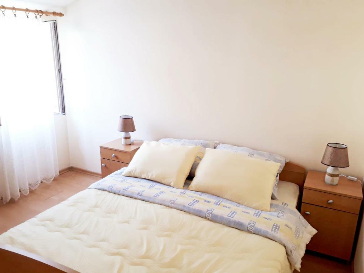 Apartments Dani 波尔 外观 照片